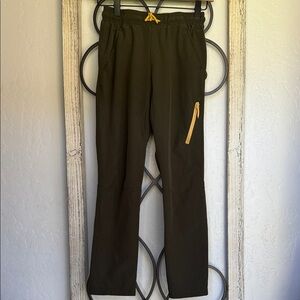 All In Motion | Boy’s Green Active Pants with Yellow Accents | Medium 8/10